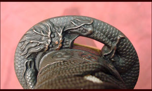 Танто Ryumon Folded Steel Dragon Tanto - Black Saya 